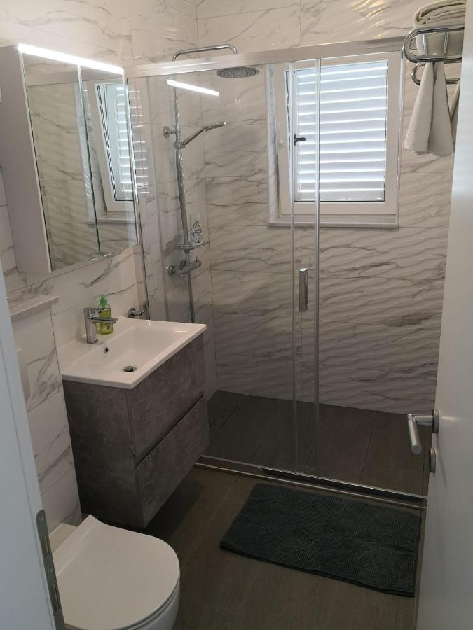 Two Bedroom Apartment With A Sea View & A Balcony Dubrovnik Exterior foto